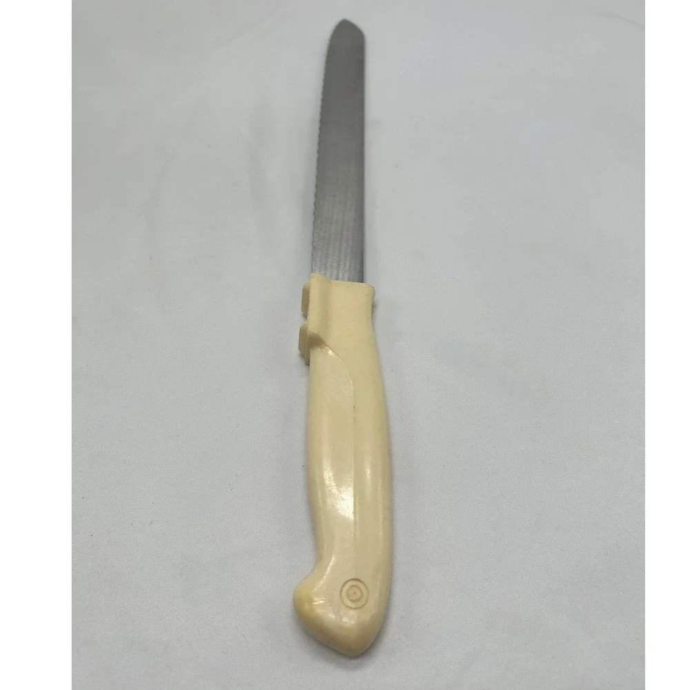 Vintage Magic-Hone Serrated Bread Knife Cream Handle Stainless Steel USA Made‎